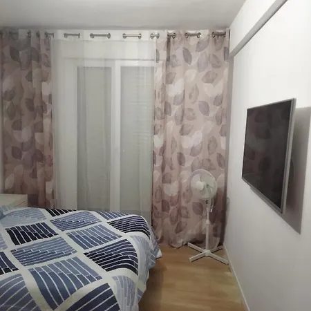 Habitacion Doble ホームステイ アスティガラガ